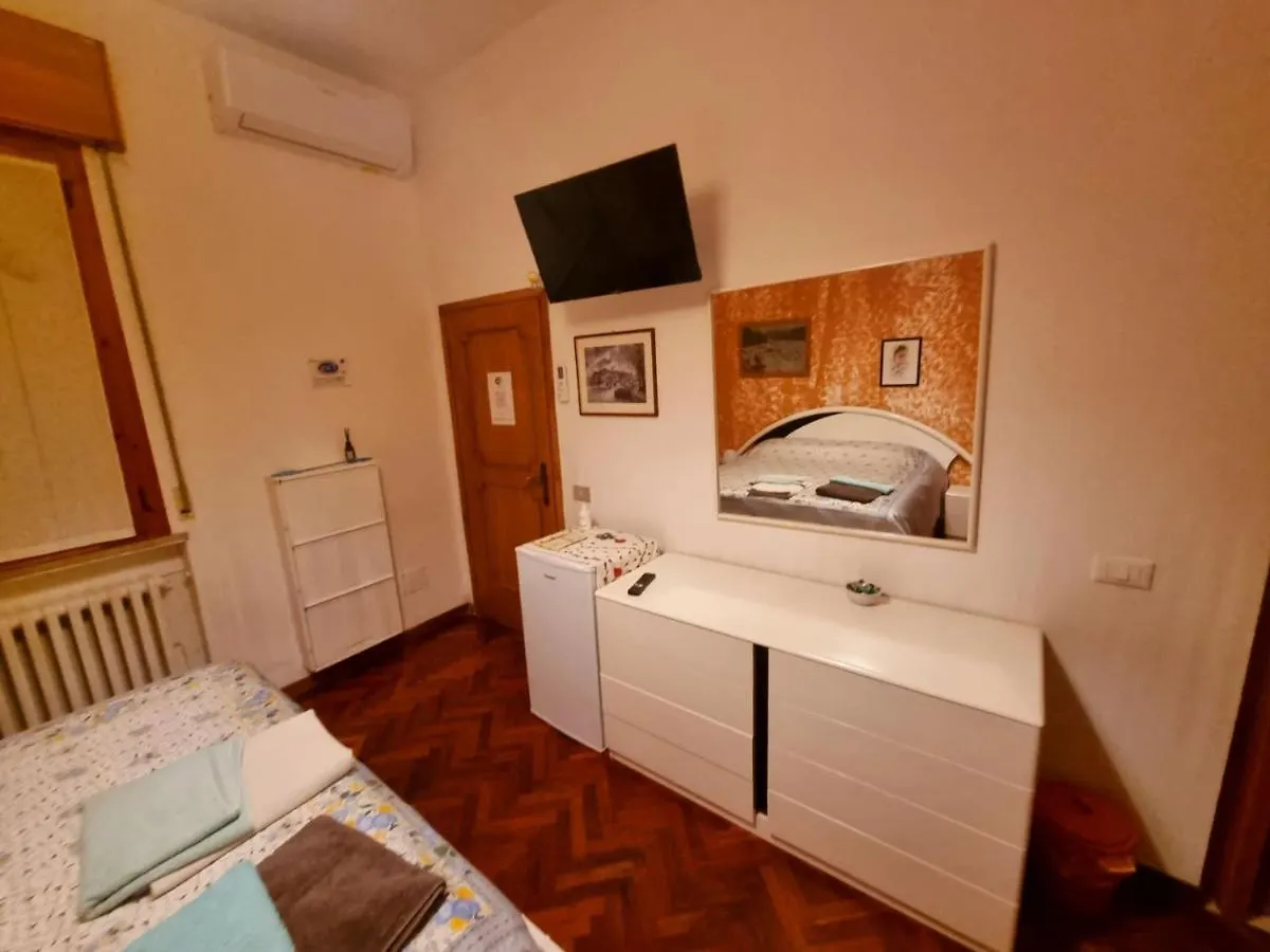 בית אירוח דירות Casemurate Casa Di Igor איטליה